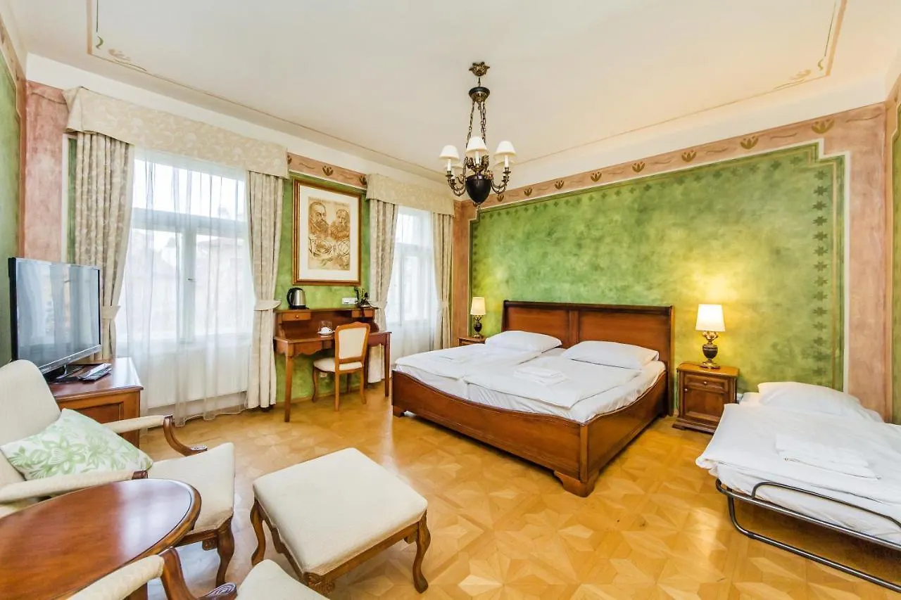 Hotel U Jezulatka Prag 4*,  Tschechische Republik