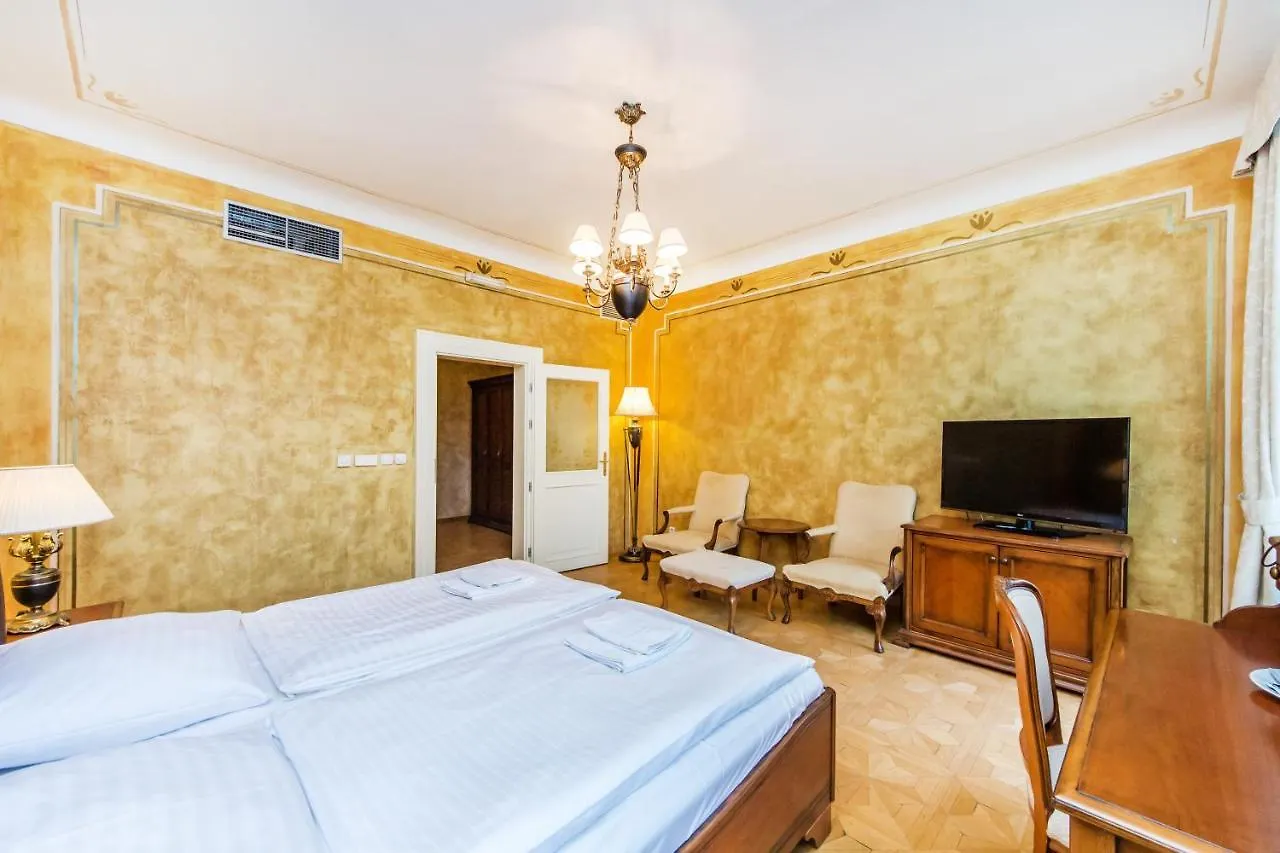 Hotel U Jezulatka Prag 4*,  Tschechische Republik